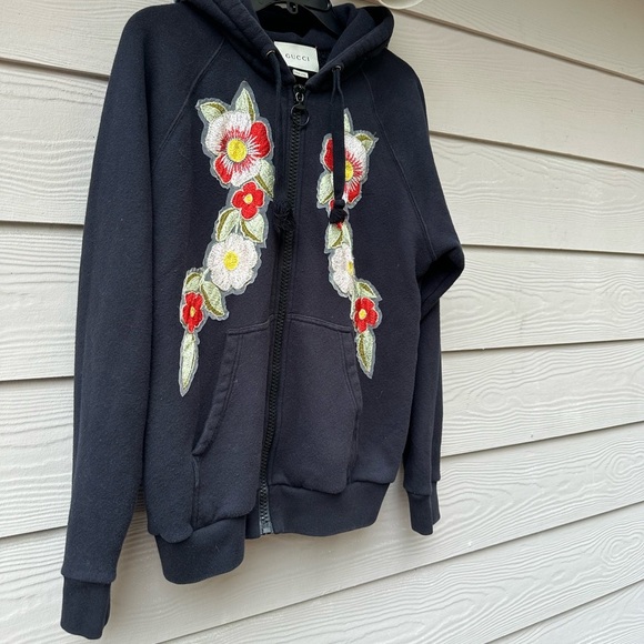 Gucci Black & Multicolor Floral Embroidered Cotton Zip-Up Hoodie - Picture 6 of 14
